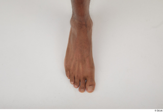 Tiago foot nude 0003.jpg